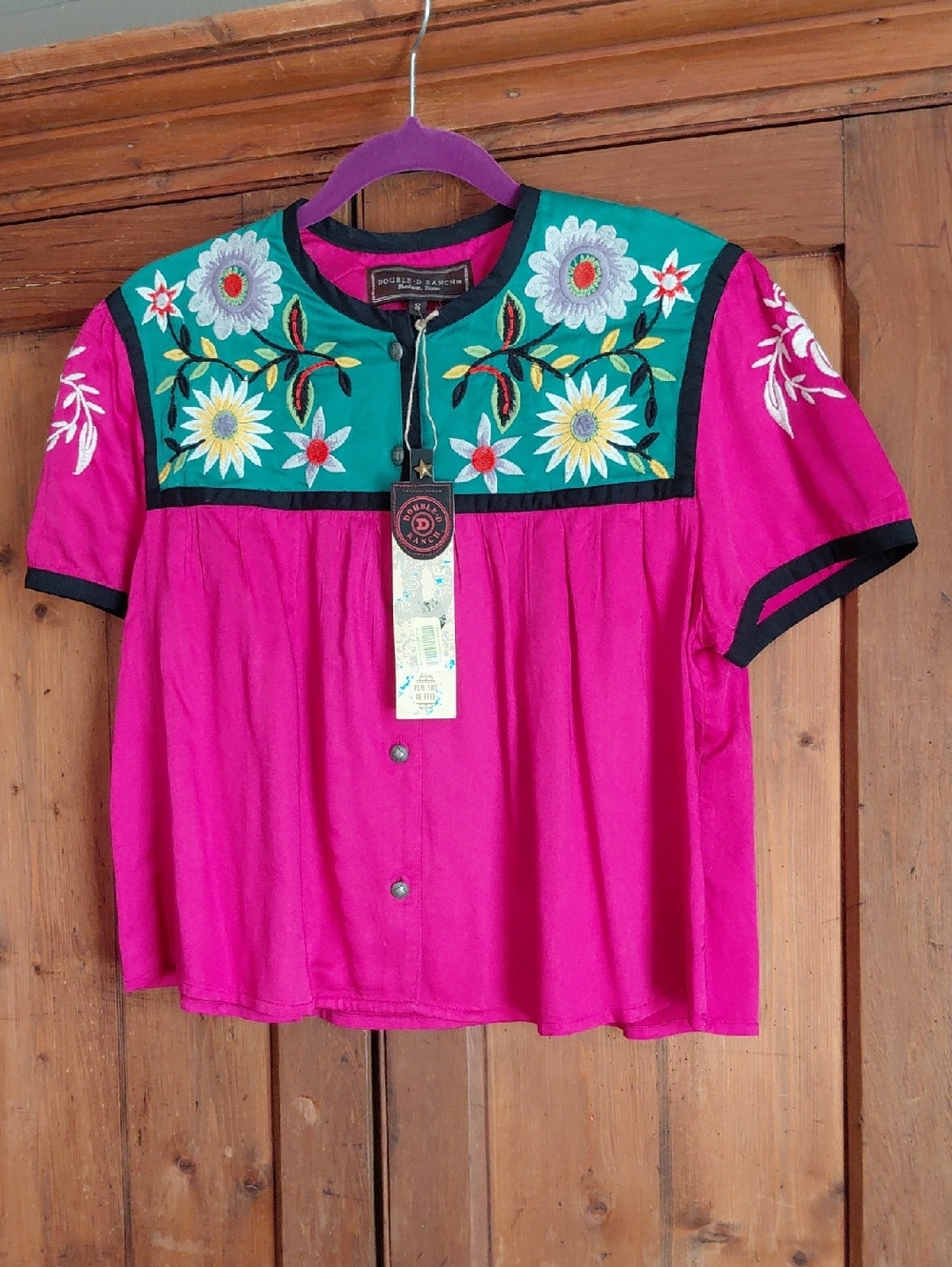 $235 NWT Double D Ranch Size Small Pink Che Wa Wa Button Down Top Western